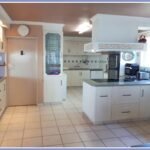 upper level kitchen (2)